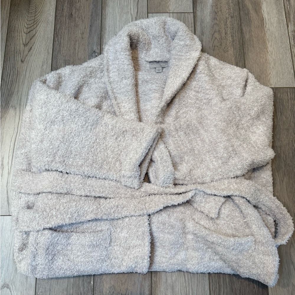 Barefoot dreams cozychic robe